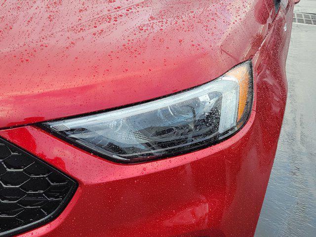 used 2024 Ford Edge car, priced at $30,412