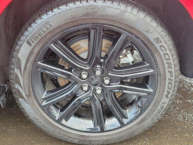 used 2024 Ford Edge car, priced at $30,412