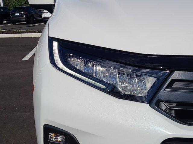 new 2026 Honda Odyssey car, priced at $43,651