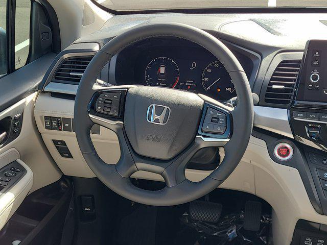 new 2026 Honda Odyssey car, priced at $43,651