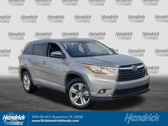 used 2015 Toyota Highlander car, priced at $19,326