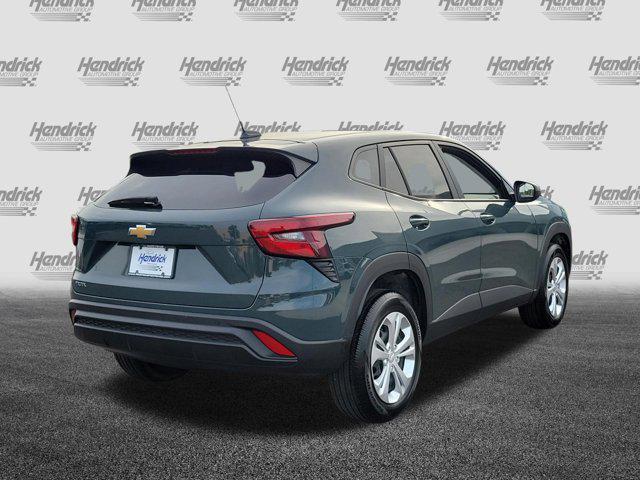 used 2025 Chevrolet Trax car, priced at $22,124