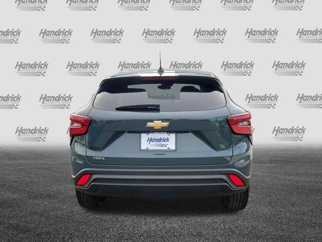 used 2025 Chevrolet Trax car, priced at $22,124