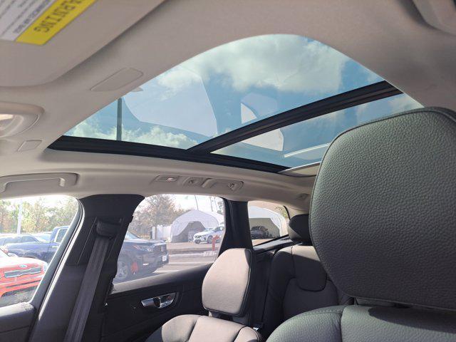 used 2025 Volvo XC60 car, priced at $32,895