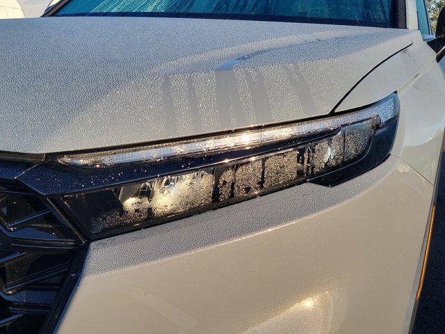 used 2025 Honda CR-V Hybrid car, priced at $35,640