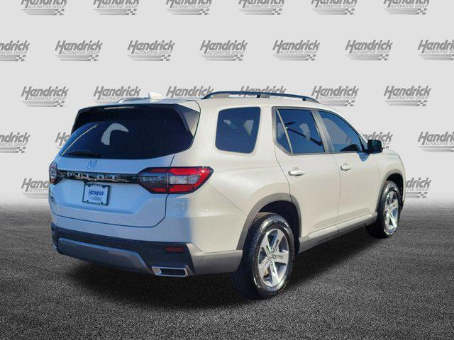 new 2026 Honda Pilot car, priced at $46,445
