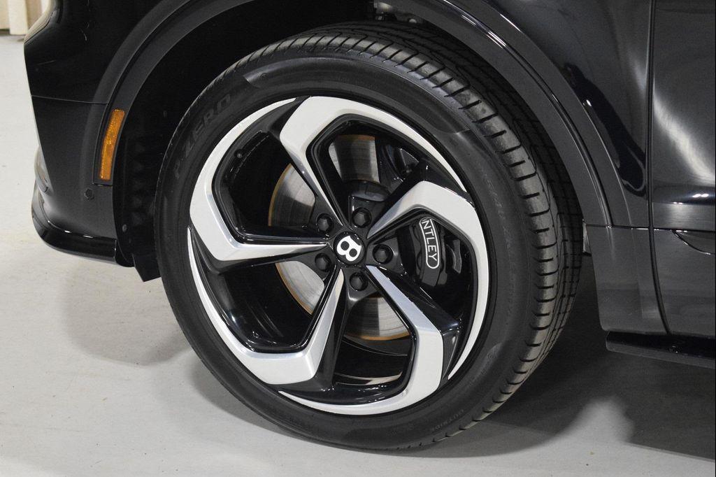 used 2022 Bentley Bentayga car, priced at $149,999