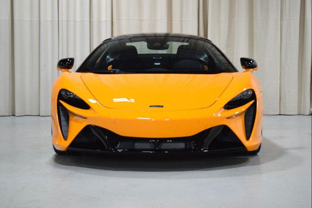 new 2026 McLaren Artura car, priced at $313,000