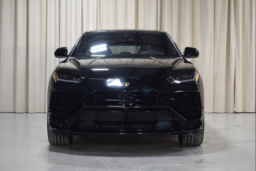 used 2023 Lamborghini Urus car, priced at $224,999