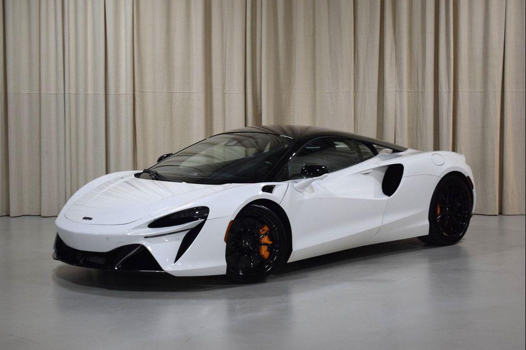 used 2023 McLaren Artura car, priced at $184,999