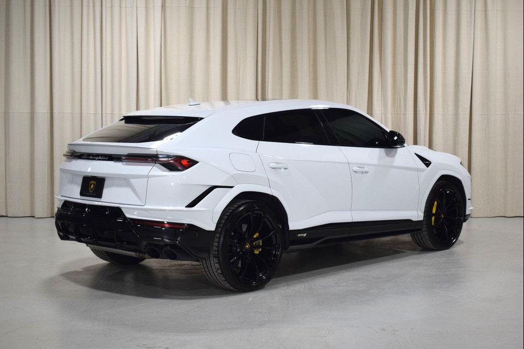 used 2024 Lamborghini Urus car, priced at $257,999