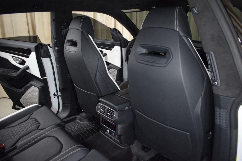 used 2024 Lamborghini Urus car, priced at $257,999