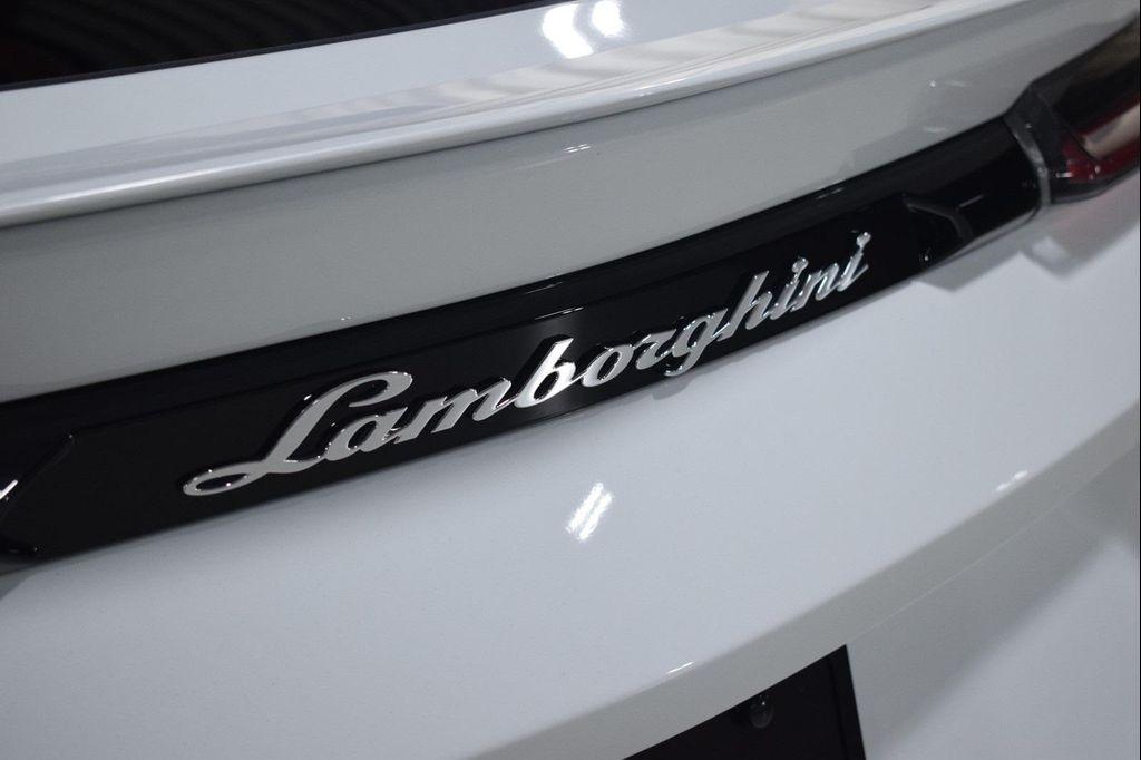 used 2024 Lamborghini Urus car, priced at $257,999
