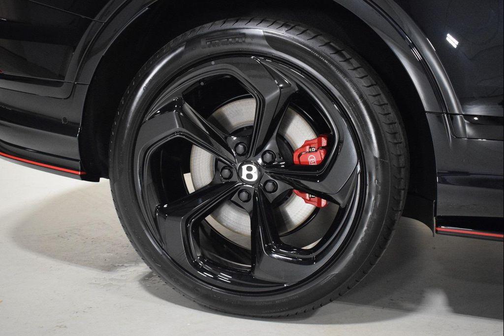 new 2025 Bentley Bentayga car, priced at $283,285