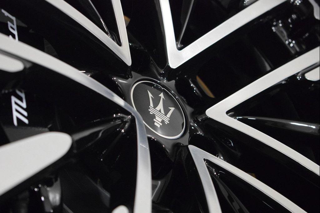 new 2025 Maserati Grecale car, priced at $87,645