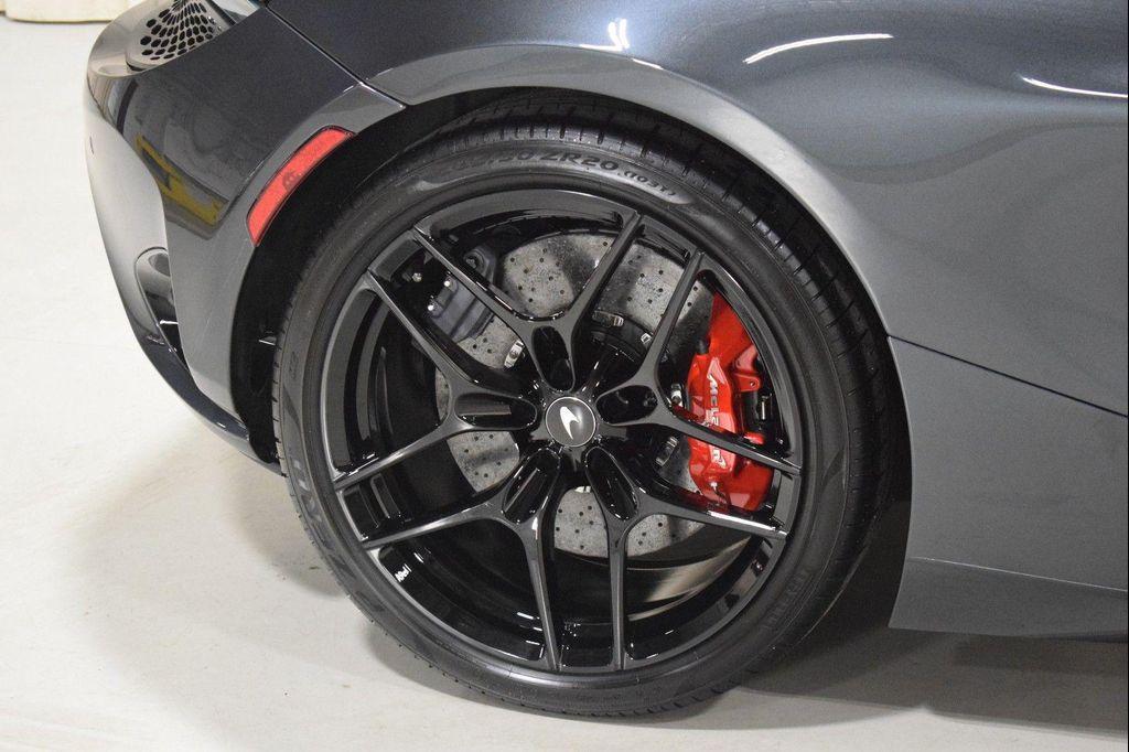 new 2026 McLaren 750S car, priced at $392,200