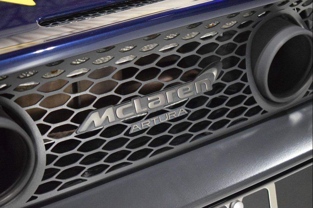 new 2025 McLaren Artura car, priced at $299,999