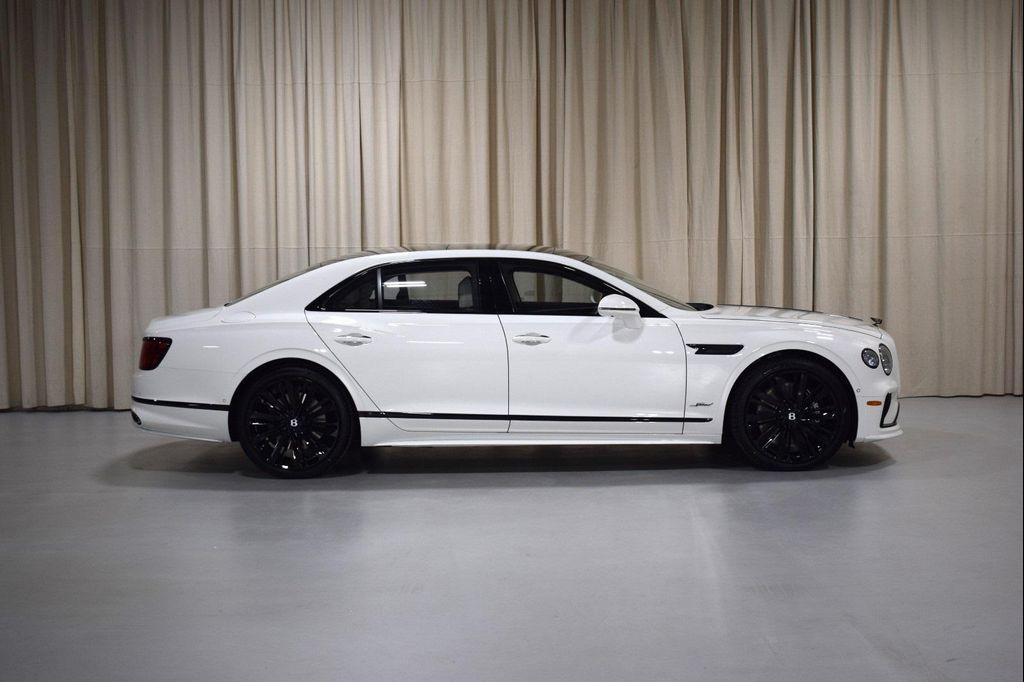 new 2025 Bentley Flying Spur car, priced at $320,025
