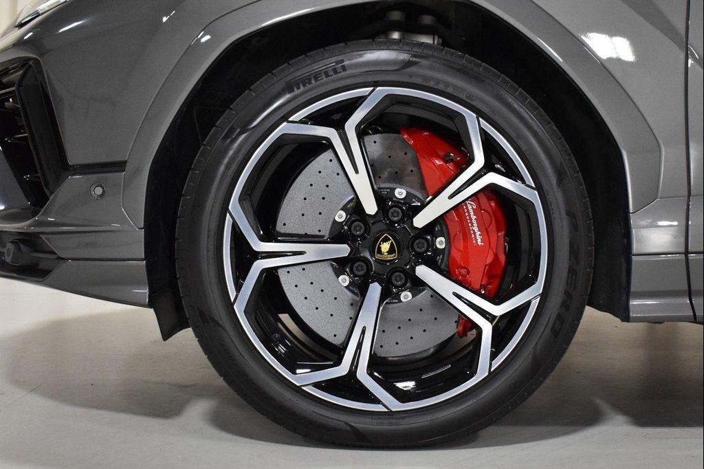 used 2024 Lamborghini Urus car, priced at $255,578