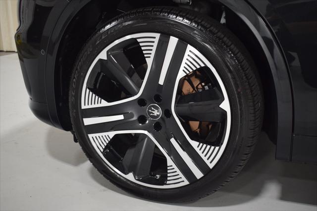 new 2025 Maserati Grecale Folgore car, priced at $121,855
