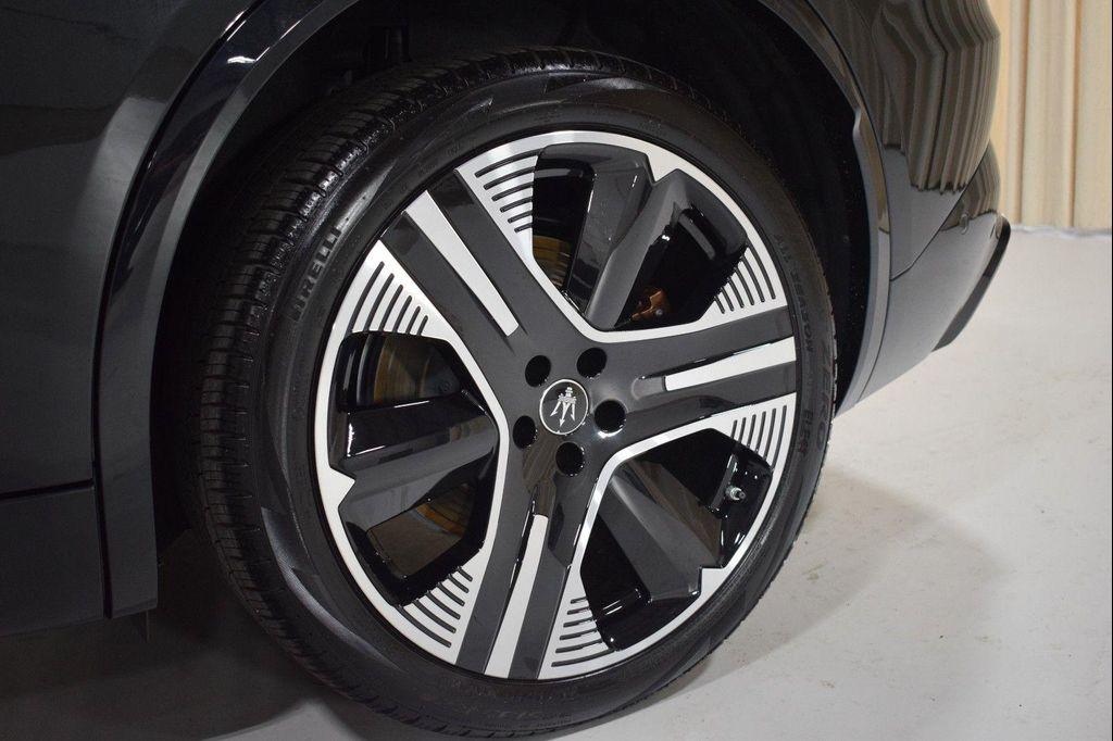new 2025 Maserati Grecale Folgore car, priced at $121,855