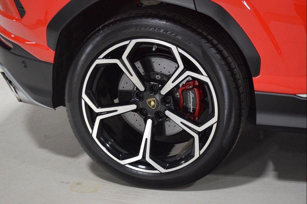 used 2019 Lamborghini Urus car, priced at $177,999