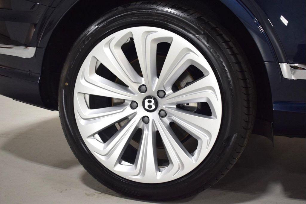 new 2025 Bentley Bentayga car, priced at $282,440