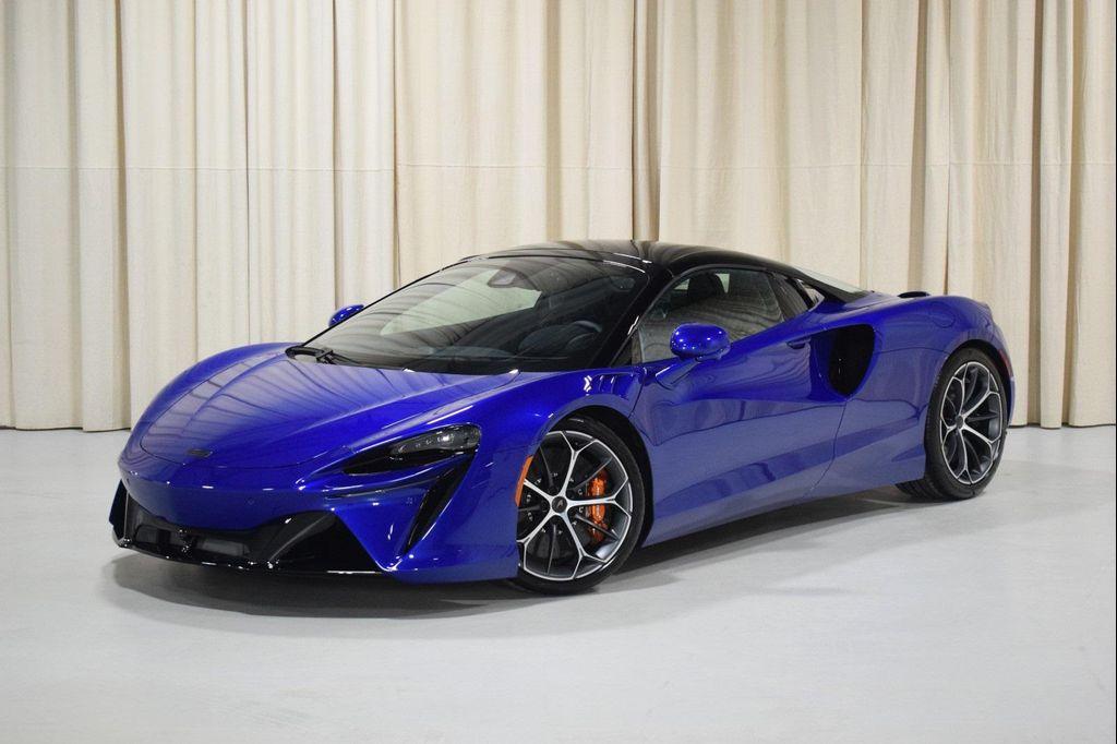 new 2026 McLaren Artura car, priced at $313,800