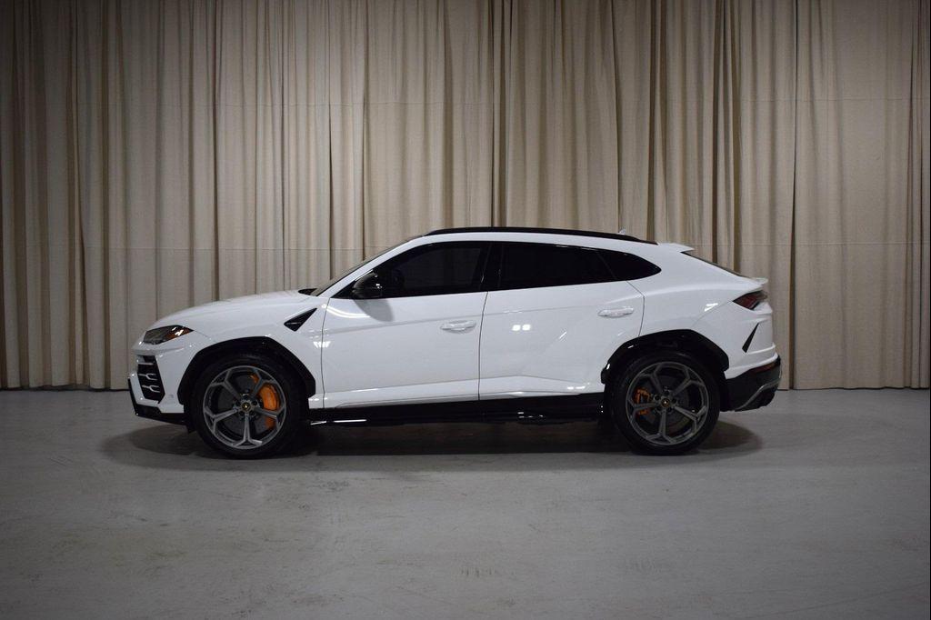 used 2019 Lamborghini Urus car, priced at $152,999