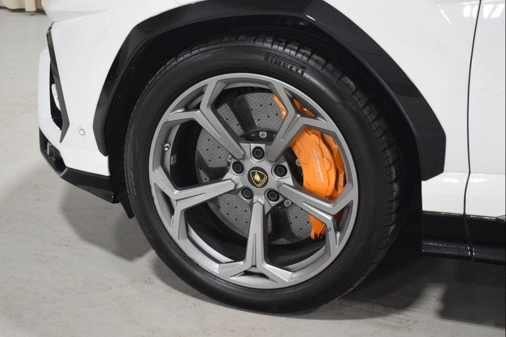 used 2019 Lamborghini Urus car, priced at $152,999