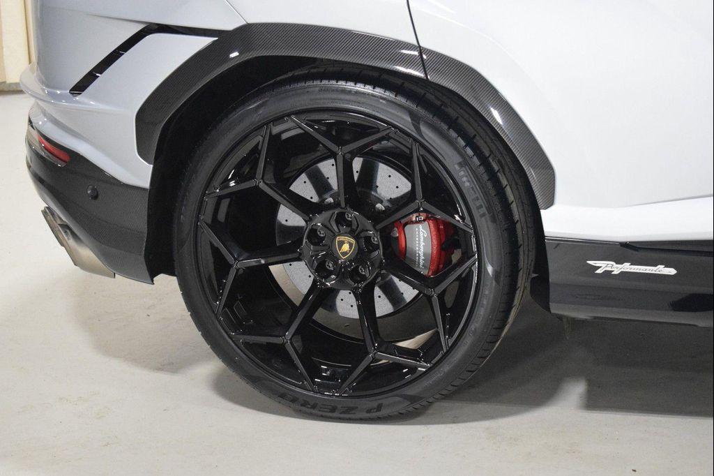 used 2024 Lamborghini Urus car, priced at $298,999