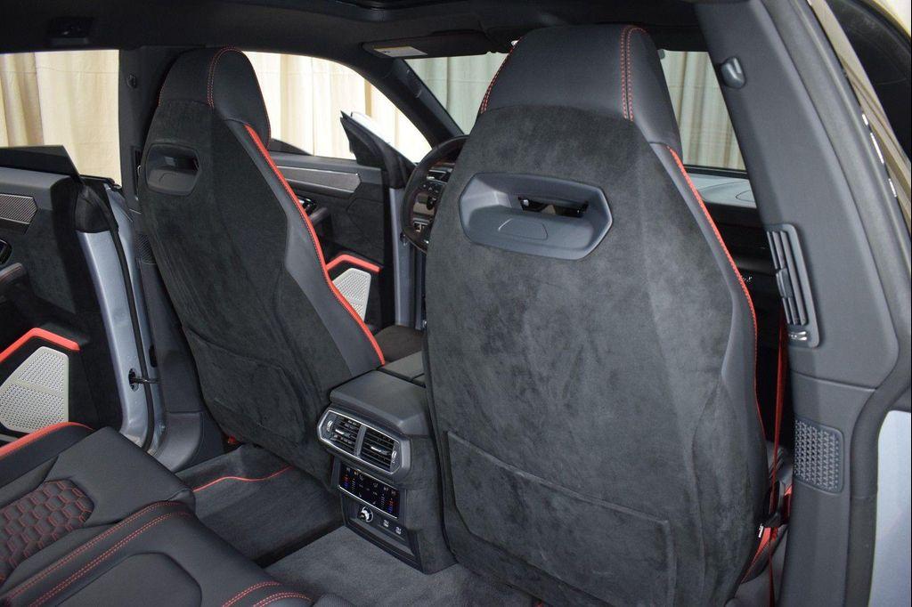 used 2024 Lamborghini Urus car, priced at $298,999
