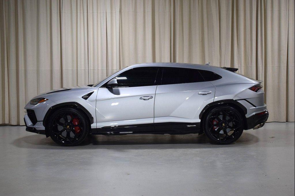 used 2024 Lamborghini Urus car, priced at $298,999
