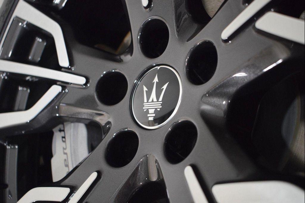 new 2025 Maserati Grecale car, priced at $92,355