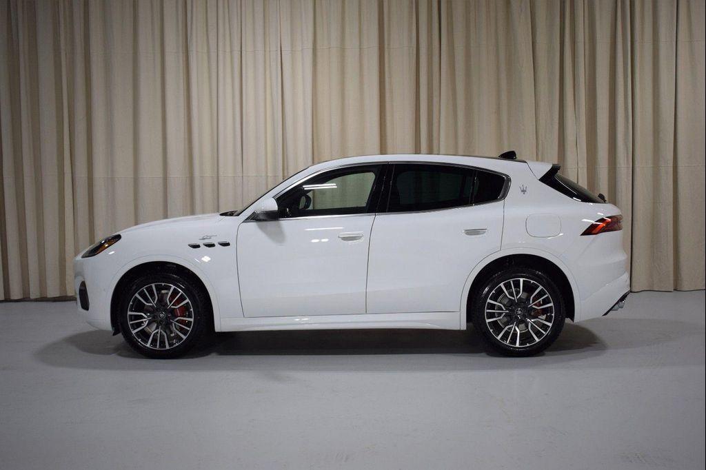 new 2024 Maserati Grecale car, priced at $75,340