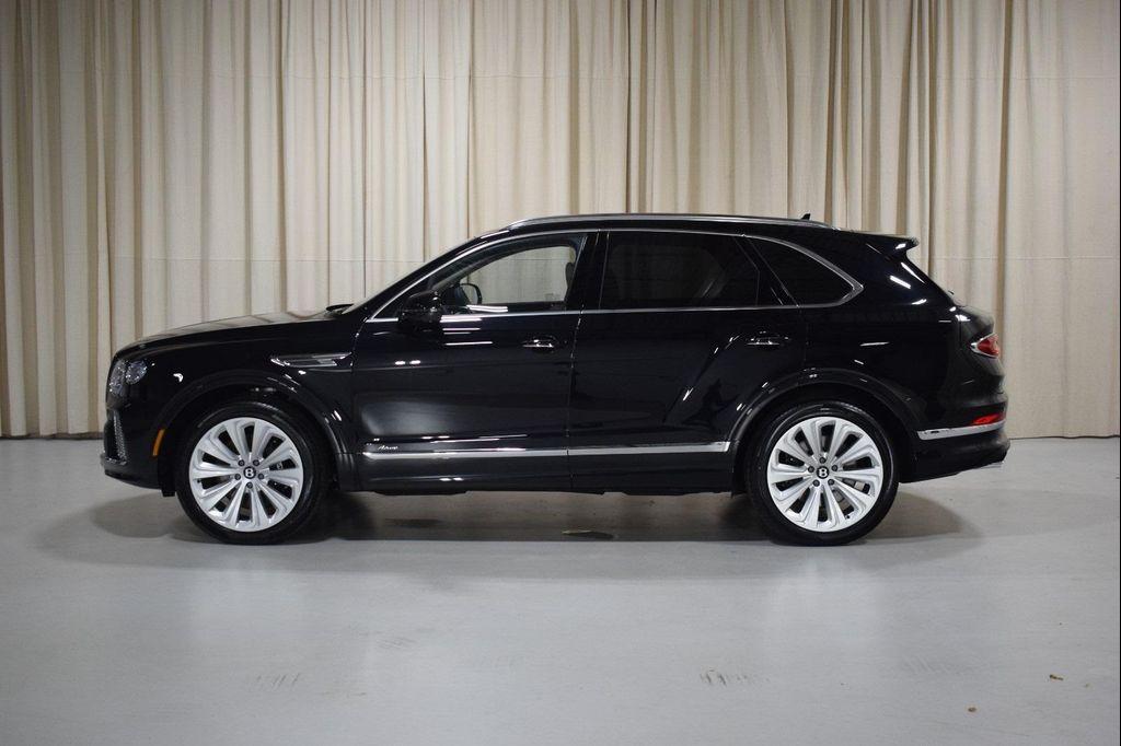 new 2025 Bentley Bentayga car, priced at $275,690