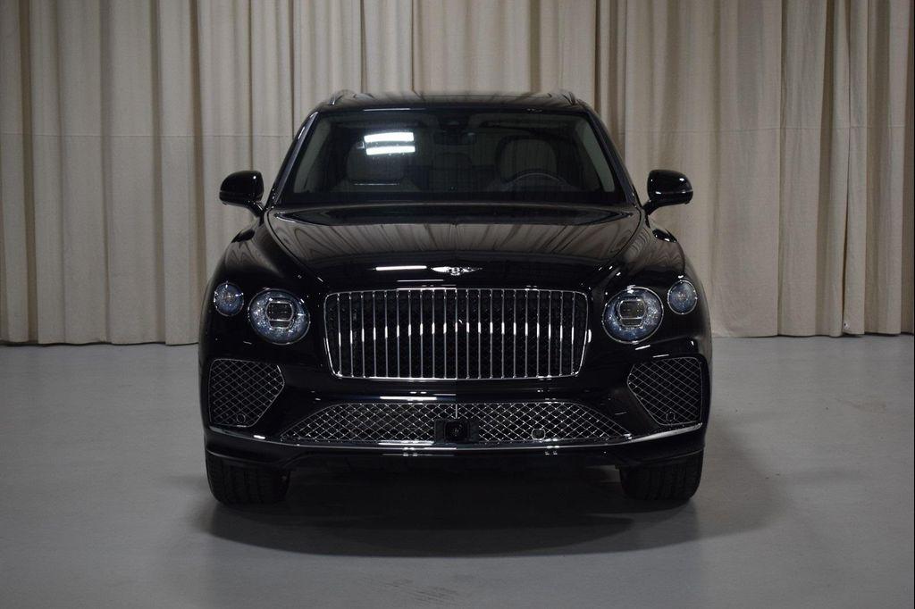 new 2025 Bentley Bentayga car, priced at $275,690
