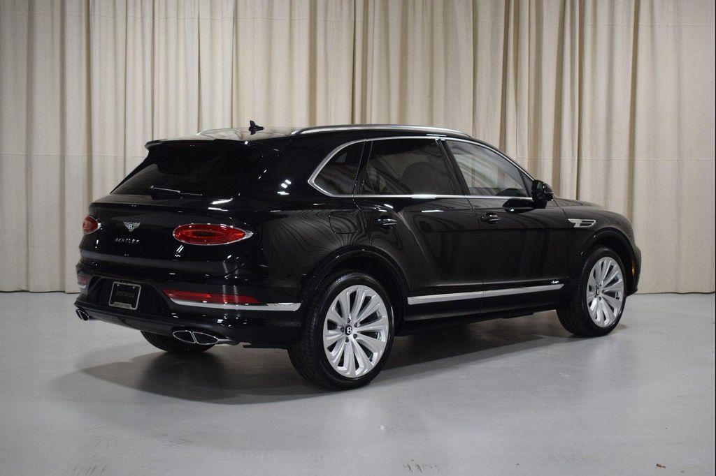 new 2025 Bentley Bentayga car, priced at $275,690