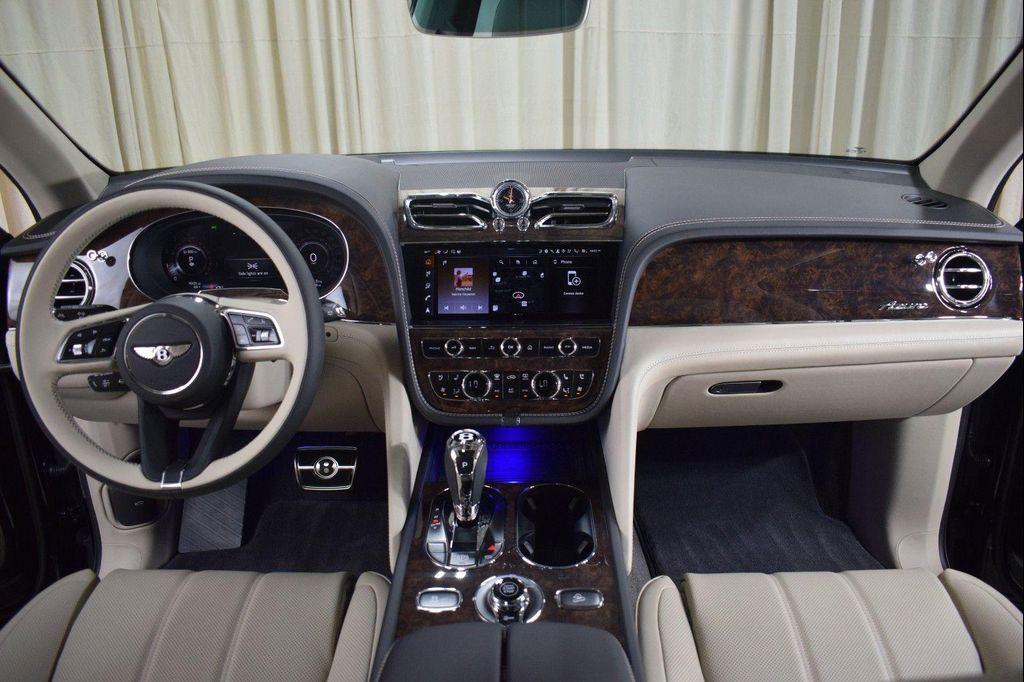 new 2025 Bentley Bentayga car, priced at $275,690