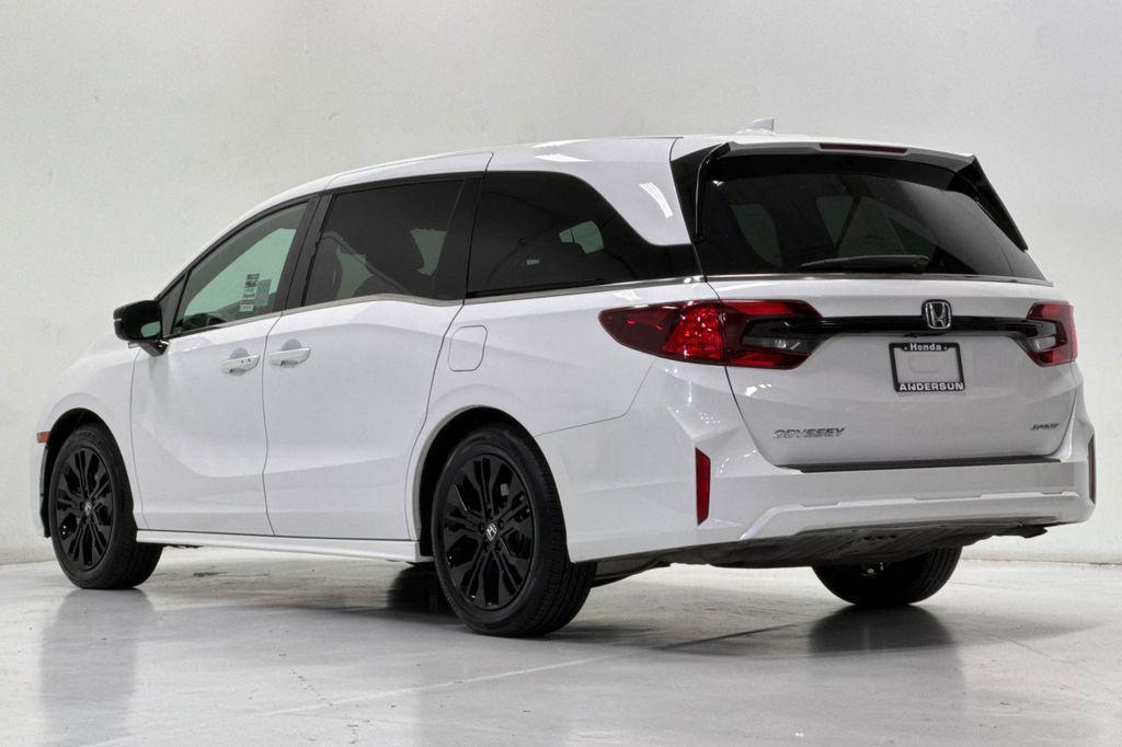 used 2025 Honda Odyssey car, priced at $38,481