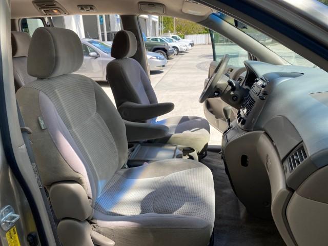 used 2006 Toyota Sienna car, priced at $12,900
