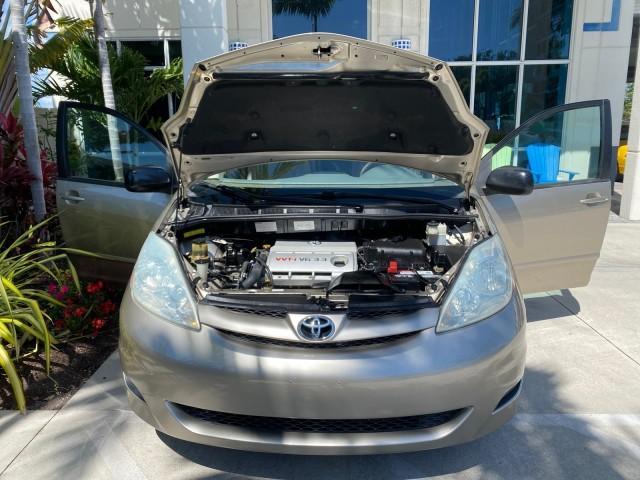 used 2006 Toyota Sienna car, priced at $12,900