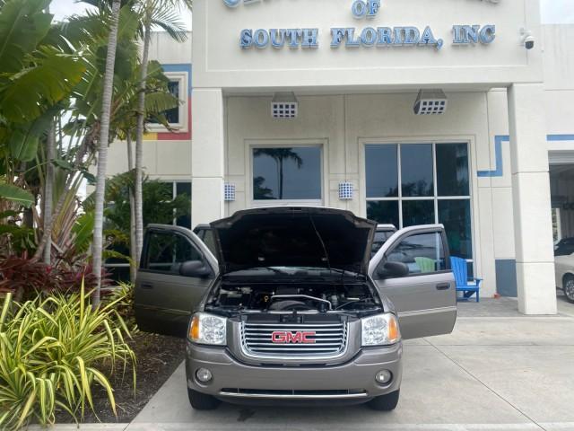 used 2006 GMC Envoy car, priced at $11,900