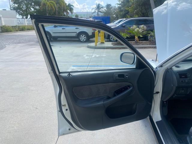 used 2000 Honda Civic car, priced at $8,900