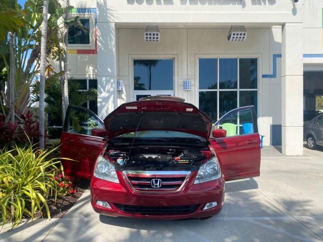 used 2005 Honda Odyssey car, priced at $11,900