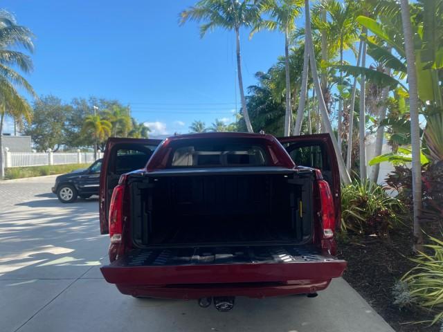 used 2007 Cadillac Escalade EXT car, priced at $49,900