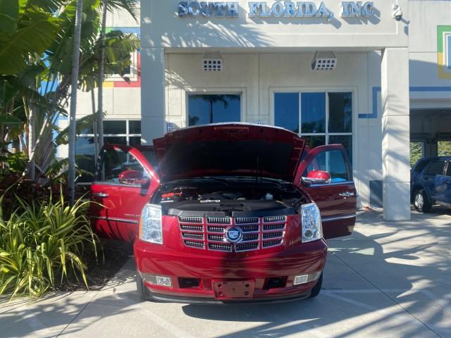 used 2007 Cadillac Escalade EXT car, priced at $49,900