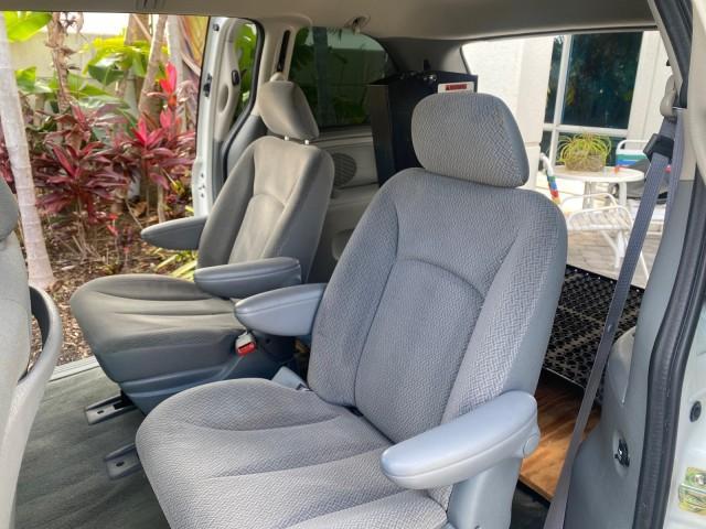 used 2006 Dodge Caravan car, priced at $10,900