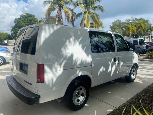 used 2001 Chevrolet Astro car, priced at $9,900