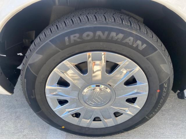 used 2005 Mercury Grand Marquis car, priced at $10,500